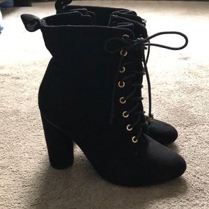 Black Suede Finish Lace Up Ankle Booties Size 7
